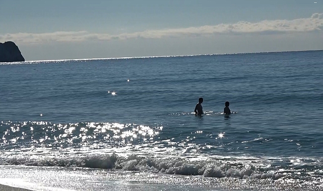 Alanya'da Aralık ayında deniz keyfi