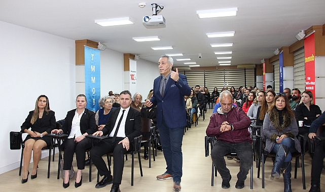 Antalya’da “Alt Yazılarıyla İnsanı Okumak“ Adlı Psikoloji Söyleşisi Gerçekleştirildi