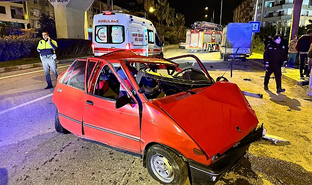 Antalya'da Feci Kaza, Araçtan Fırlayan Sürücü Hayatını Kaybetti
