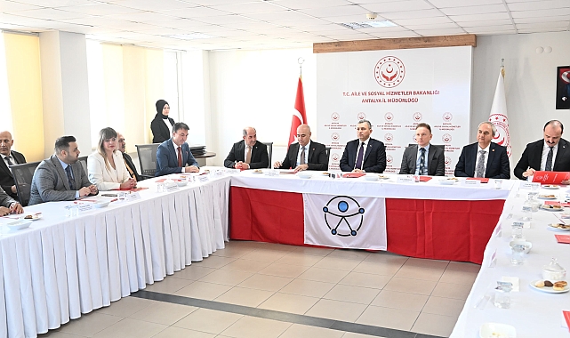 Antalya, erişilebilirlikte engel tanımıyor