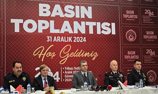 Antalya Valisi Hulusi Şahin "Yeni yıla güvenli ve huzurlu girilmesi için tedbirler alındı"