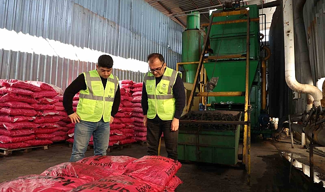 Antalya'da kriterlere uymadığı tespit edilen 135 ton kömür il dışına çıkarıldı