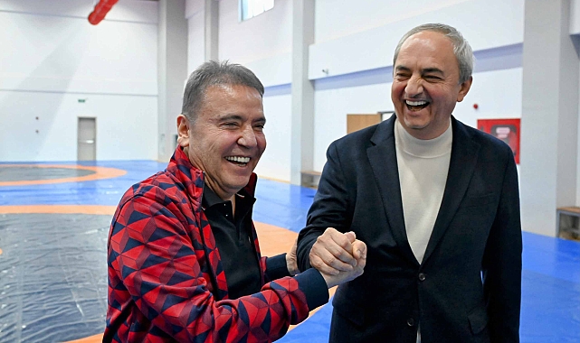 Başkanlar maçı birlikte izledi