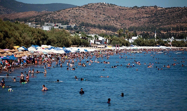 Bodrum'a 11 ayda hava yoluyla 1 milyon 105 bin yabancı turist geldi