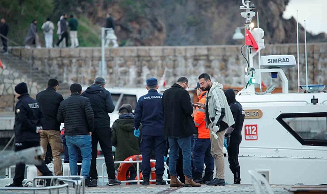 Denize düşen şahsı arama çalışmalarında başka bir kişiye ait ceset bulundu