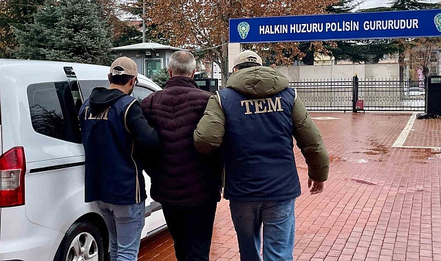 FETÖ'den kesinleşmiş hapis cezasıyla aranan 2 kişi Isparta'da yakalandı