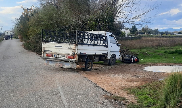 Kamyonetle motosiklet çarpıştı: 2 yaralı
