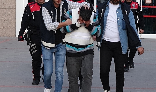 'Karar bekliyordum, akrabalarım uzun yoldan geldi' diyen sanığa hakimden tepki