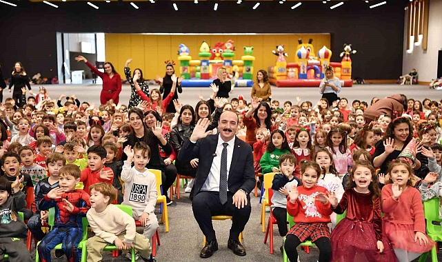 Konyaaltı Belediyesi'nden miniklere özel eğlence