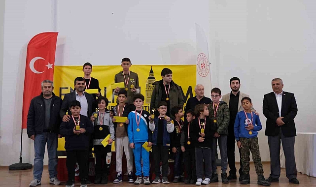 Manavgat ELO Satranç Turnuvası 250 sporcunun katılımıyla gerçekleştirildi