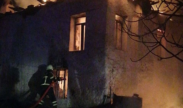 Muğla'da evde çıkan yangında çift öldü