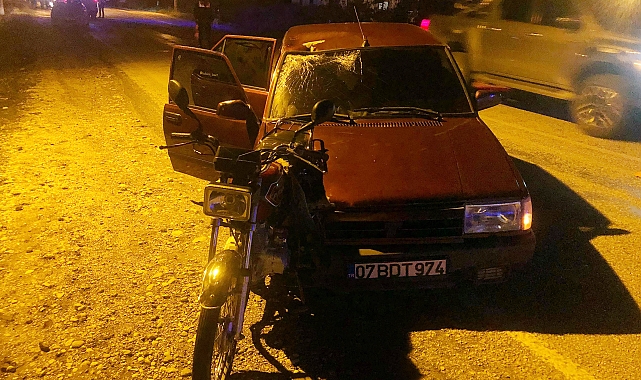 Otomobille çarpışan motosikletli öldü