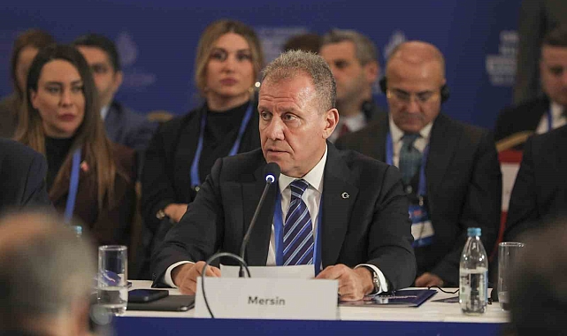 Seçer: "Küresel bir barış hareketine öncülük edebiliriz"