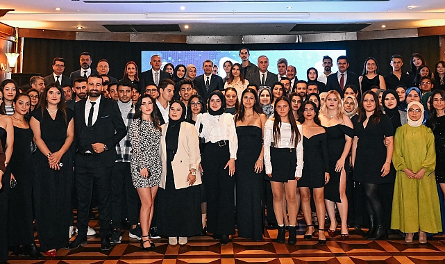 'Yılın Gönüllüleri Ödülleri' Antalya'da verildi