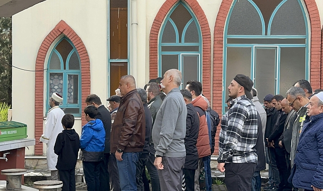 11 yıl sonra yürümeye başlayan Hilal, toprağa verildi