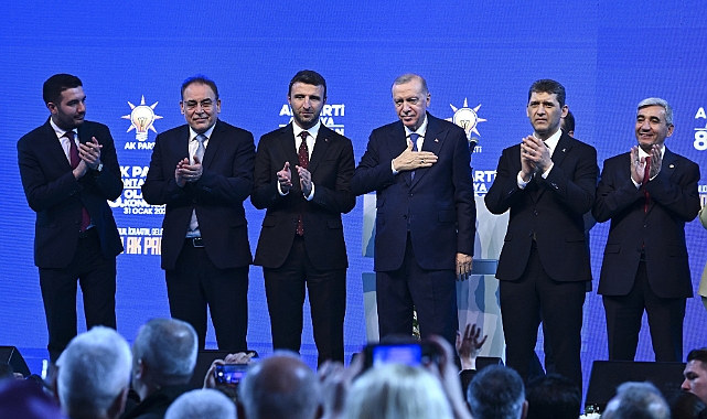 AK Parti Antalya Yeni Yönetimi Belli Oldu