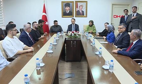Bakan Bayraktar: Çevre için nükleere ihtiyacımız var