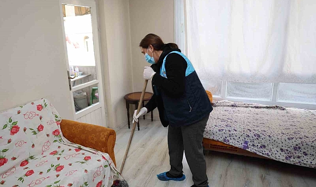 Akdeniz Belediyesi, kimsesiz vatandaşları yalnız bırakmıyor