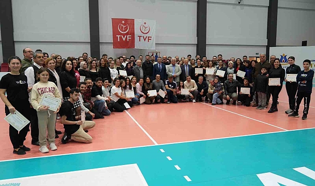 Alanya'da zeybek kurslarının ikinci dönemi başlıyor