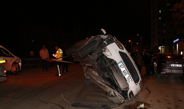 Alkollü Sürücü, Park Halindeki Araçlara Çarptı