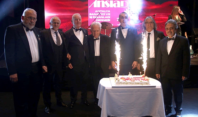 ANSİAD ödülleri sahiplerini buldu