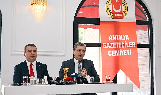 Antalya Valisi Hulusi Şahin, Basın Sohbetlerinin İlk Konuğu Oldu