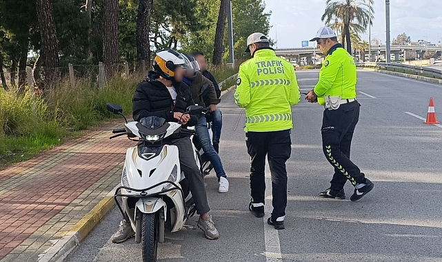 Antalya'da 74 ekip, 163 personelle motosiklet uygulaması