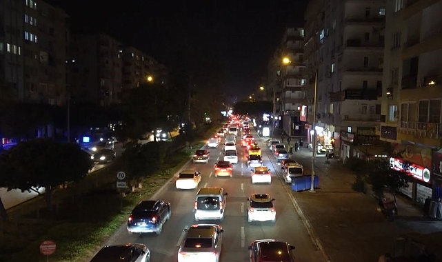 Antalya'da motosikletli polis timi ile otomobil çarpıştı: 1 polis yaralandı