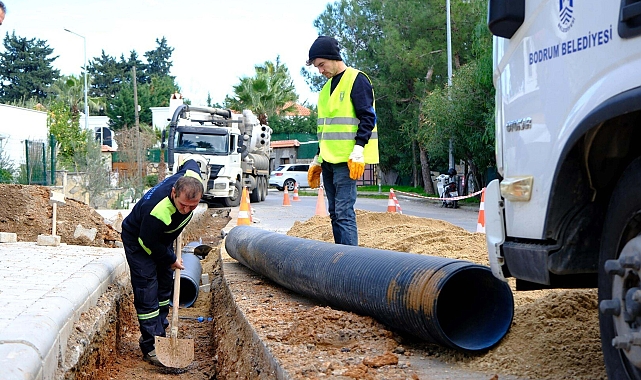 Bodrum'da yağmur suyu hattı çalışmaları devam ediyor