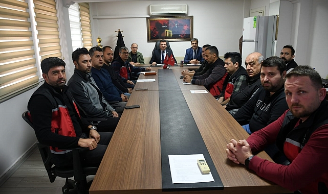 Bombus arısının tarımsal önemi anlatıldı