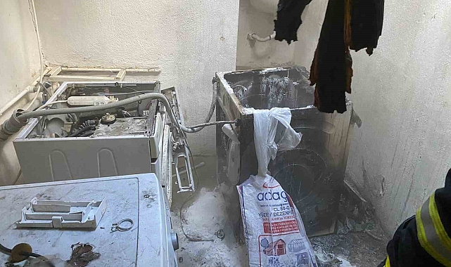 Burdur'da çamaşır makinesinden çıkan yangında 2 kişi dumandan etkilendi
