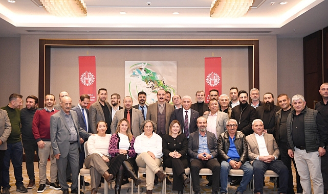 Antalya'daki Çorumlu İş İnsanları Platformu Üyeleri Ekonomik İşbirliğini Değerlendirdi