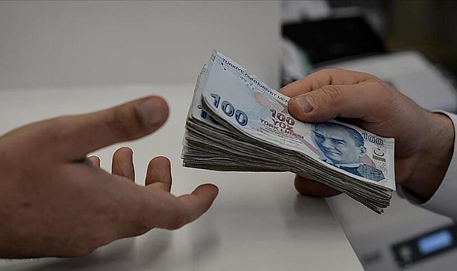 Emeklilerin Fark Ödemeleri Bugün Hesaplarına Yatırılacak