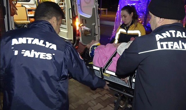 Erkek arkadaşıyla tartışan Burcu, korkuluktan düşüp yaralandı