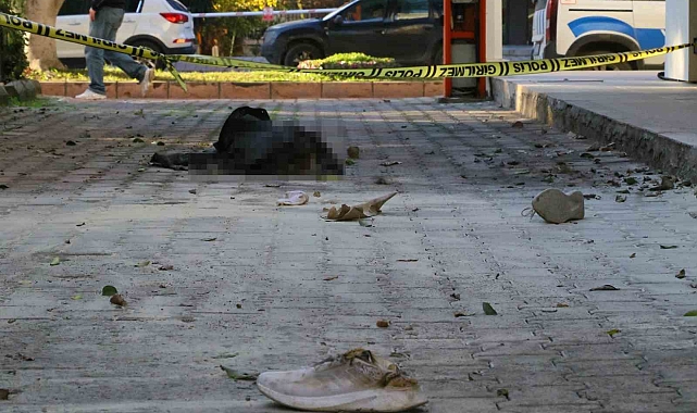Eski eşi tarafından üzerine benzin dökülerek yakılmıştı, hayatını kaybetti