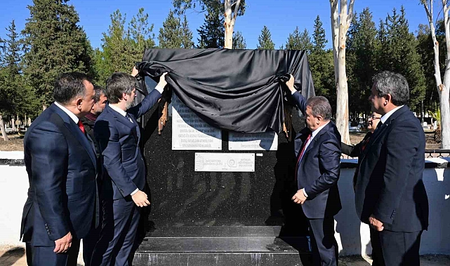 Eski Macarköy olarak bilinen Serik Gebiz'de Macar dostluk anıtı açıldı