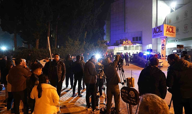 Ferdi Tayfur'un sevenleri dua edip gözyaşlarına boğuldu