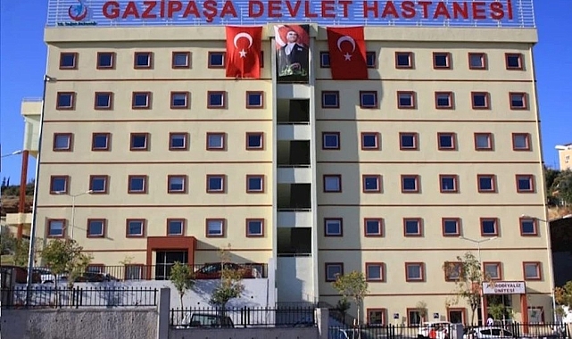 Gazipaşa Devlet Hastanesi'nde 1 yılda 389 bin 829 hastaya hizmet verildi