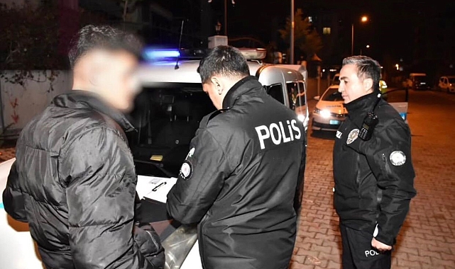 Isparta'da trafik ve asayiş denetimi: 8 araç trafikten men edildi