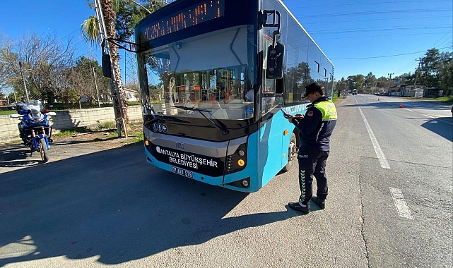 Jandarmadan toplu taşıma araçlarına denetim
