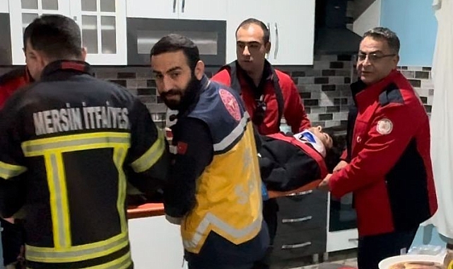 Mersin'de 3. kattan havalandırma boşluğuna düşen çocuk hayatını kaybetti