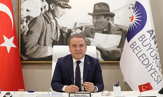 Muhittin Böcek, Yeğenini Genel Sekreter Yardımcısı Olarak Atadı