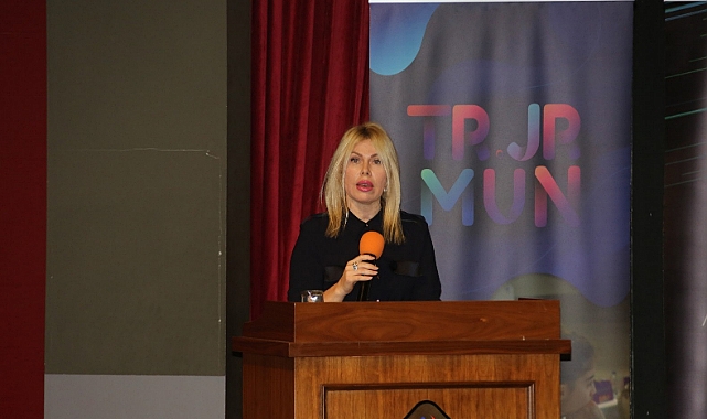 Rektör Özkan, Model Birleşmiş Milletler Konferansı'nda Konuşma Gerçekleştirdi