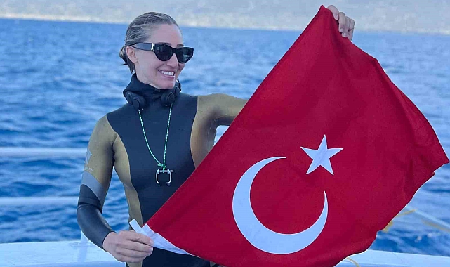 Serbest Dalış Dünya Rekortmeni Şahika Ercümen dünya listesinde