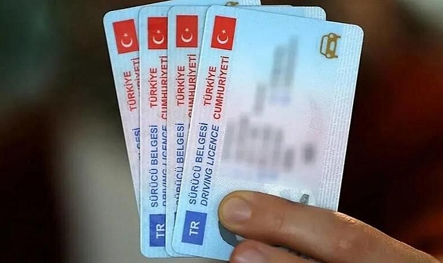 Trafikte Saldırgan Sürücülerin Ehliyetine El Konulacak