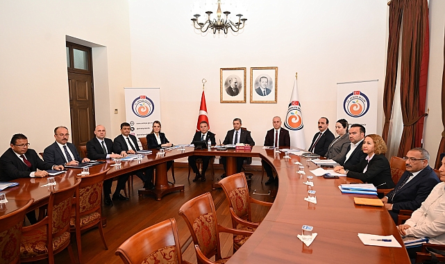 Vali Şahin: Konyaaltı sahilimizi koruyacağız