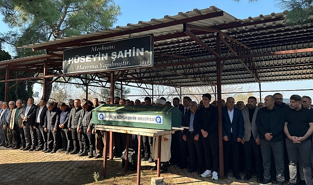Ak Parti Kepez İlçe Başkanı Demir’in acı günü