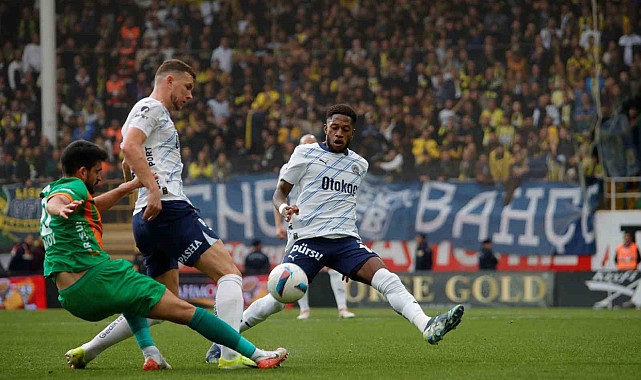 Alanyaspor, Kendi Evinde Fenerbahçe'ye Yenildi