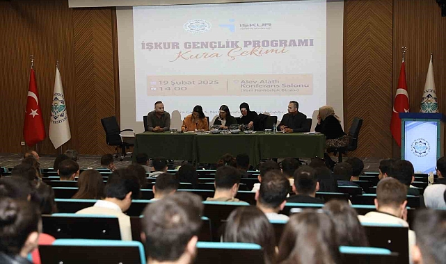 ALKÜ öğrencilerinin İŞKUR kura heyecanı