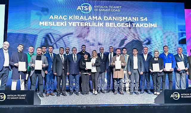 Antalya’da Araç Kiralama Sektörü Paneli: “Geleceğe Hazırlanıyoruz”